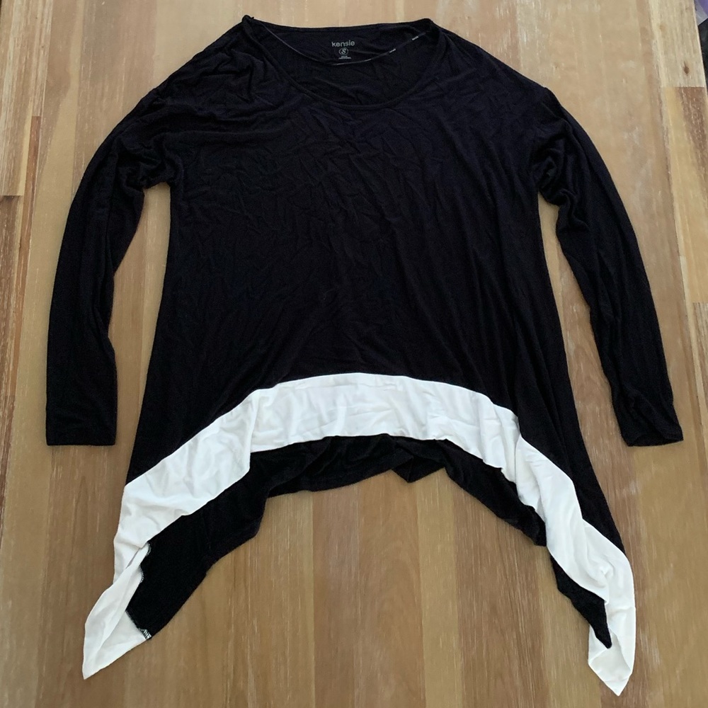 Kensie - Asymmetrical Long Sleeve Top